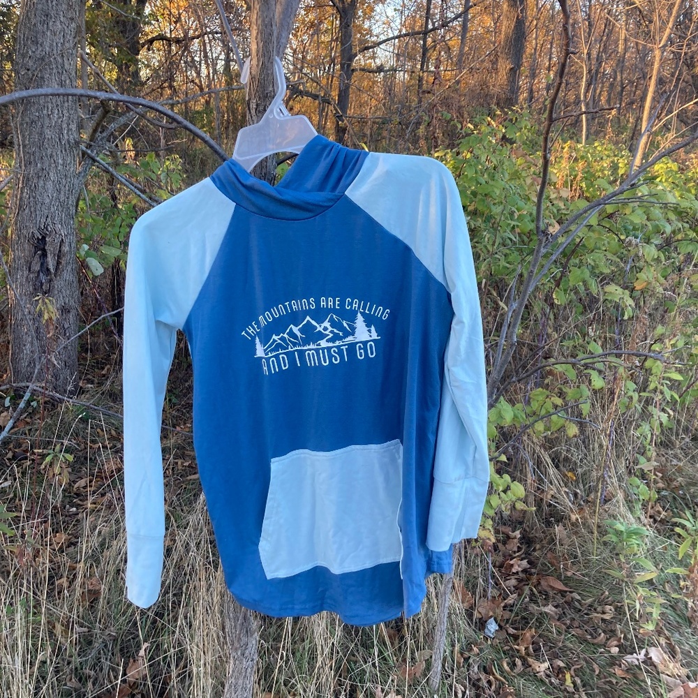 Sz S The Mountains Are Calling LLR “Amber” hoodie, blue